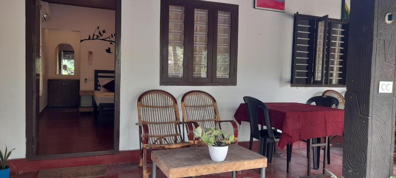 Marari Adonis Beach Villa Mararikulam Esterno foto
