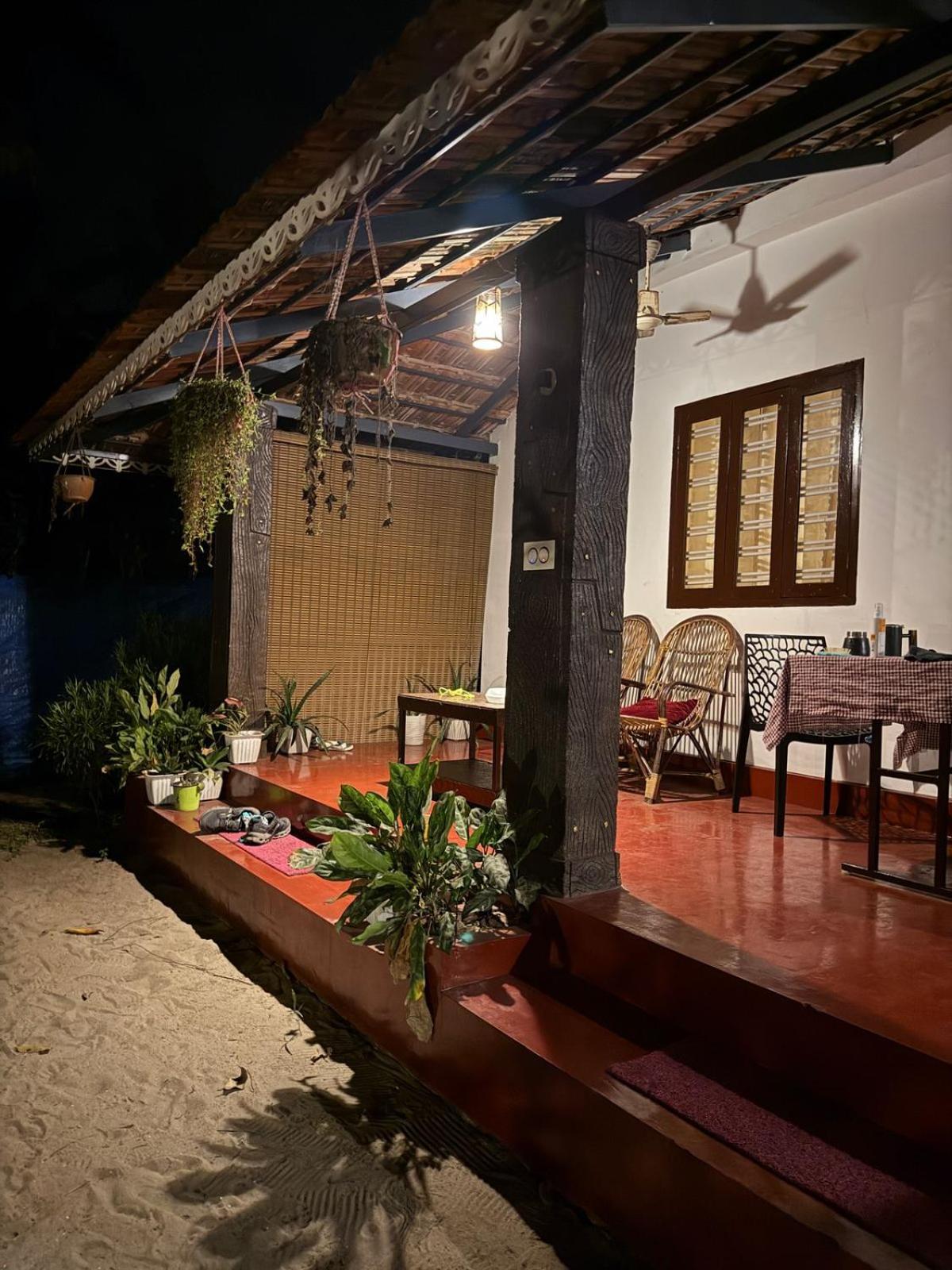 Marari Adonis Beach Villa Mararikulam Esterno foto