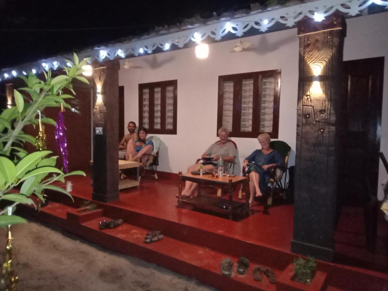 Marari Adonis Beach Villa Mararikulam Esterno foto