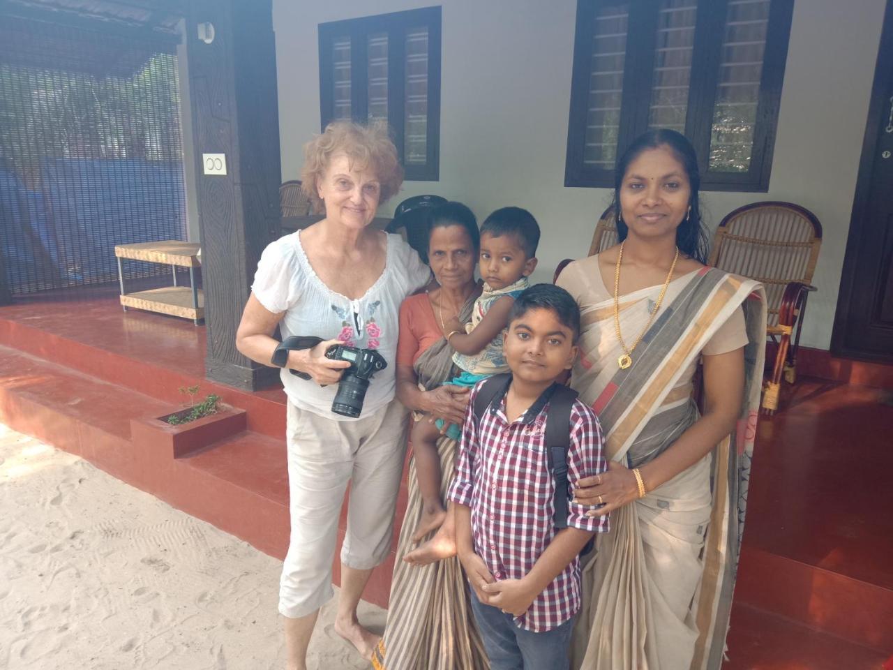 Marari Adonis Beach Villa Mararikulam Esterno foto
