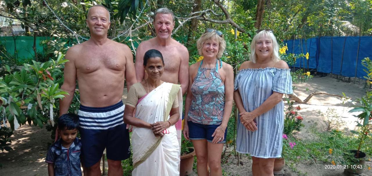 Marari Adonis Beach Villa Mararikulam Esterno foto